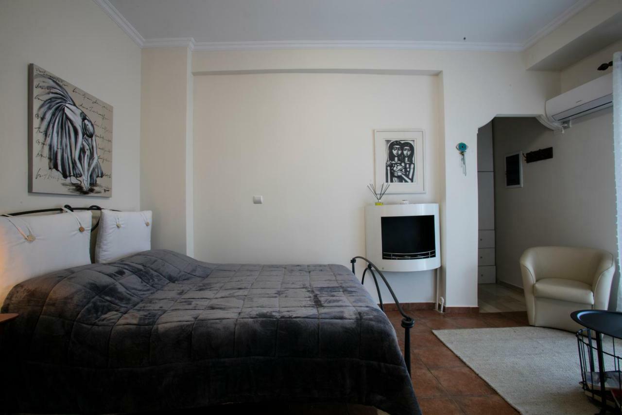 Romantic&cosy apartment Atene Esterno foto